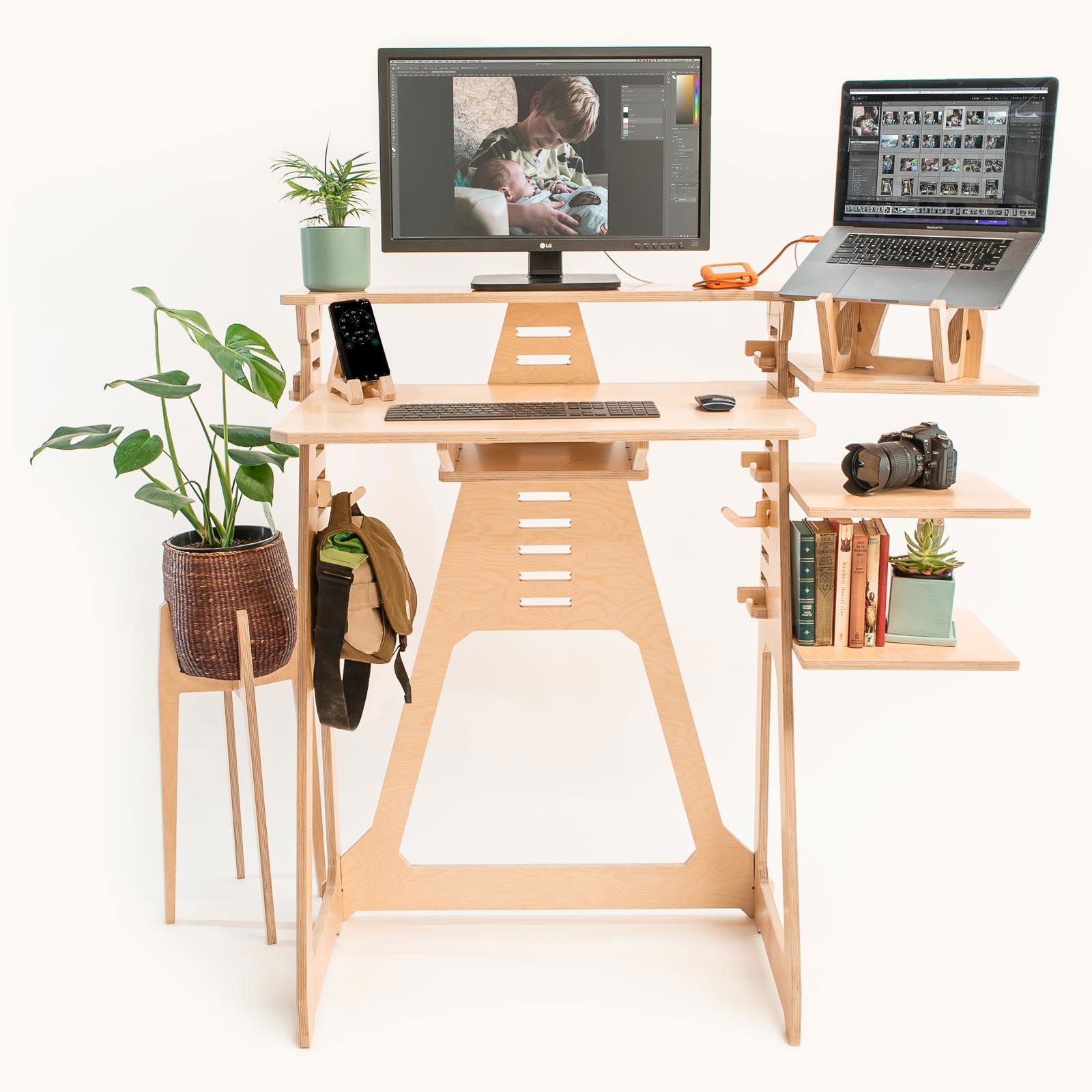 Creators Stand Up Desk 