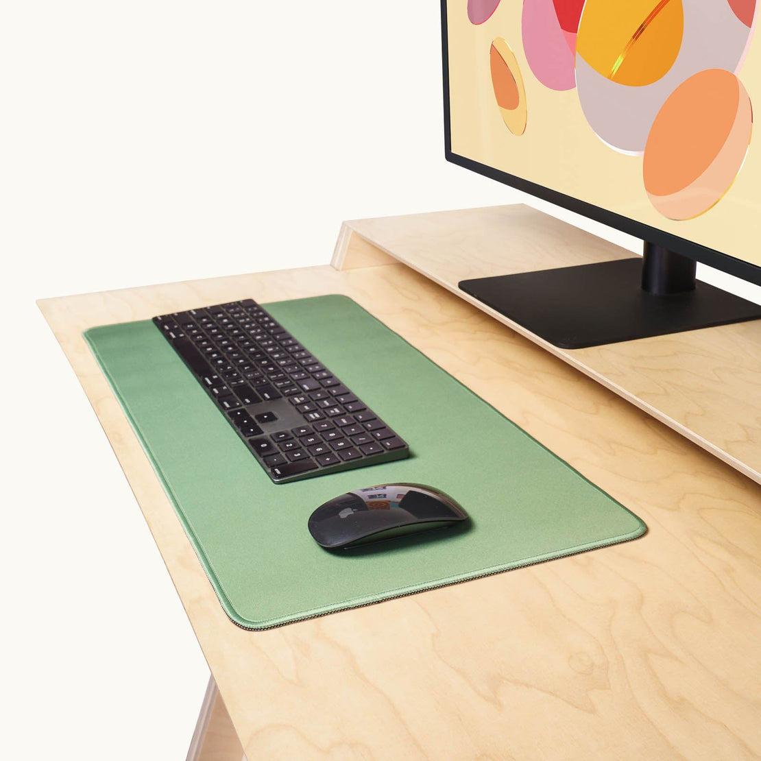 Desk Pad 600 